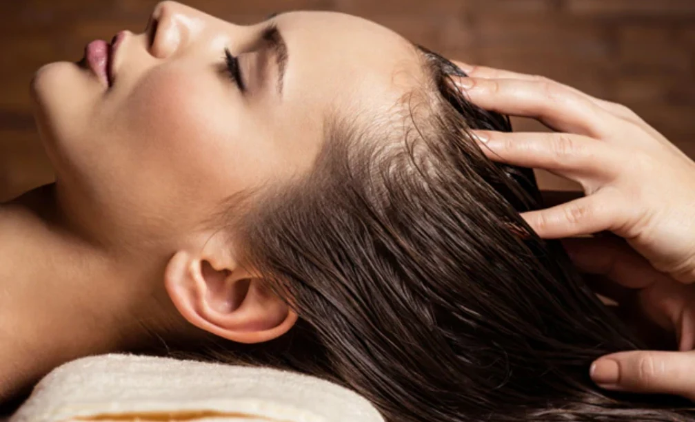 Patchouli Oil for Hair Growth: Benefits, Application Guide & What Hair Care Brands Need to Know 4 How to Use Patchouli Oil for Hair